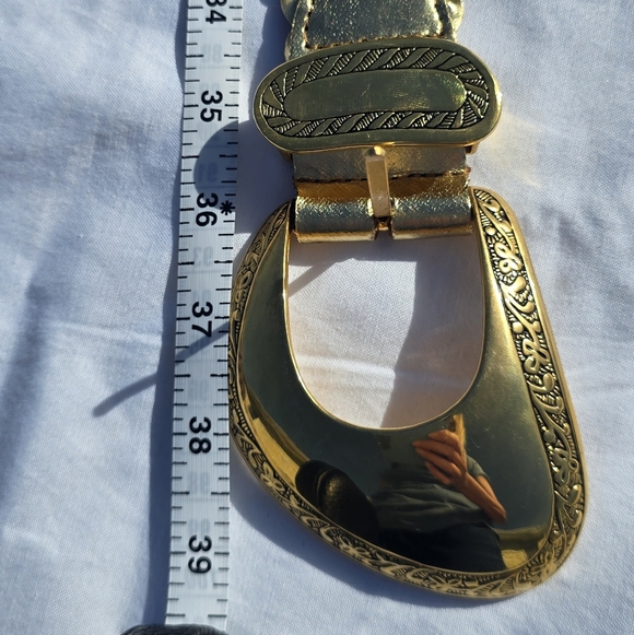 Vintage Captiva Metallic Gold Braided Leather Large Gold Toned Buckle Medium - Picture 8 of 13